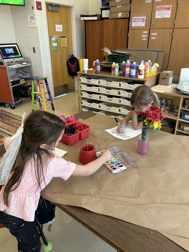 children creating