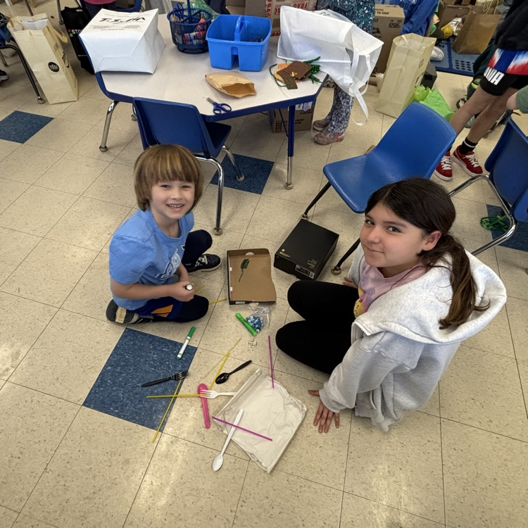 children making a leprechaun trap
