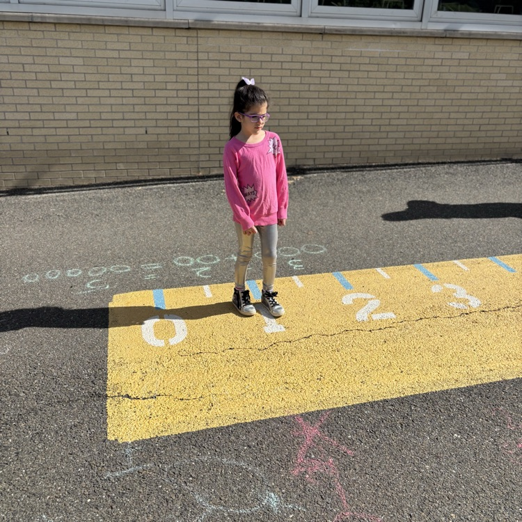 girl on number line 