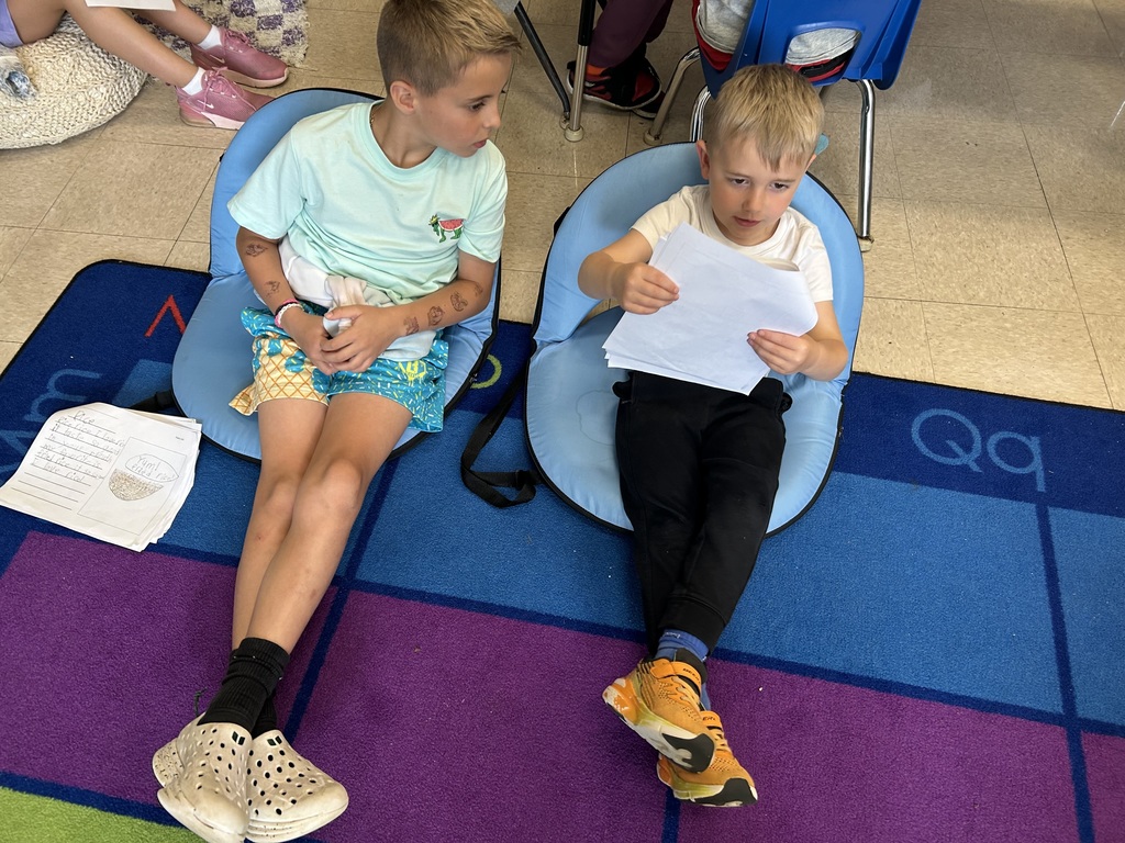 children reading