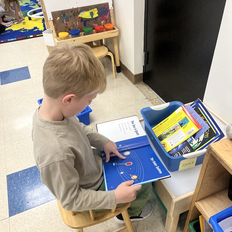 KRO enjoys learning facts from nonfiction books.