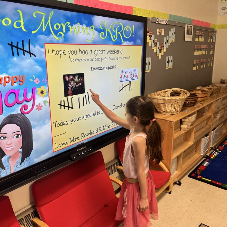 KRO voted by using tally marks during morning meeting. Our class prefers fireworks over parades.