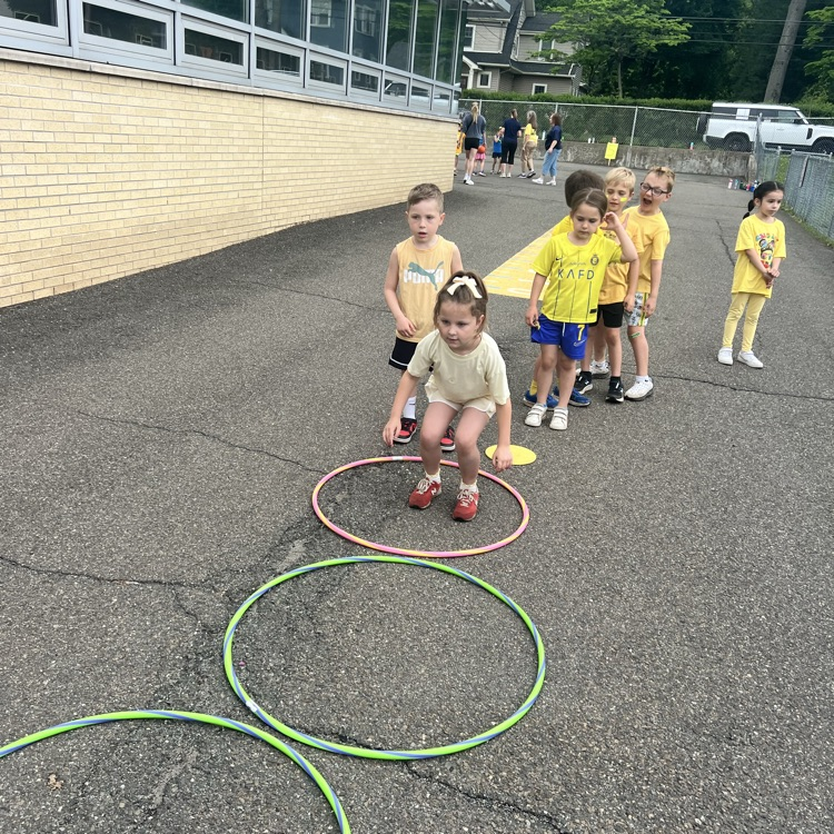 KRO at Hula Hoop Showdown