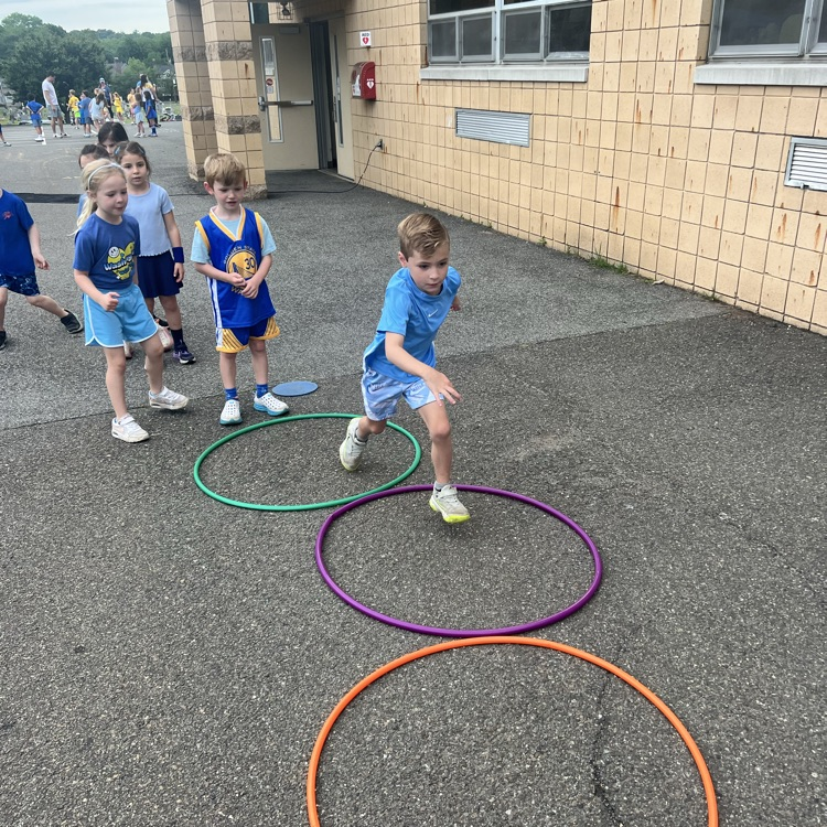 KRO at Hula Hoop Showdown