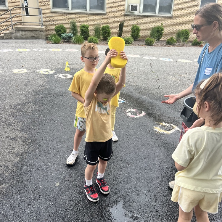 Field Day Fun in KRO