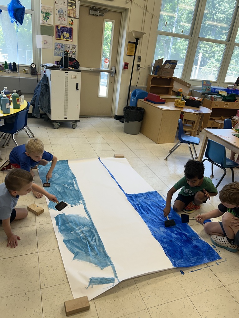children creating