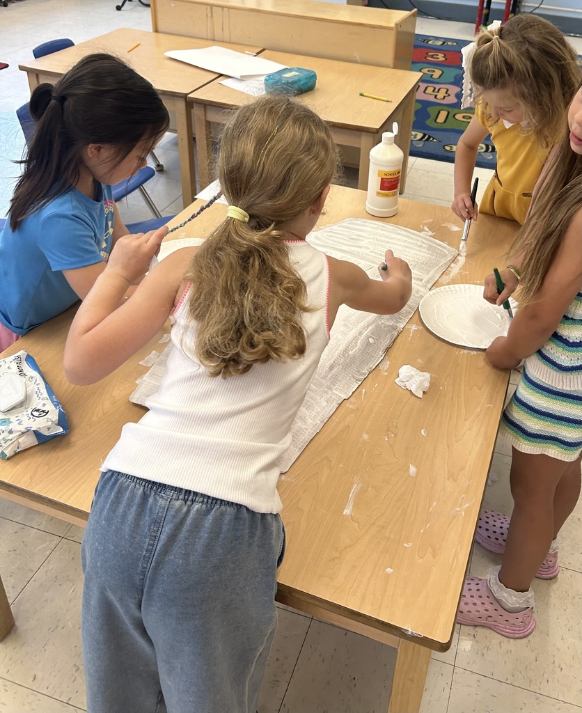 children creating
