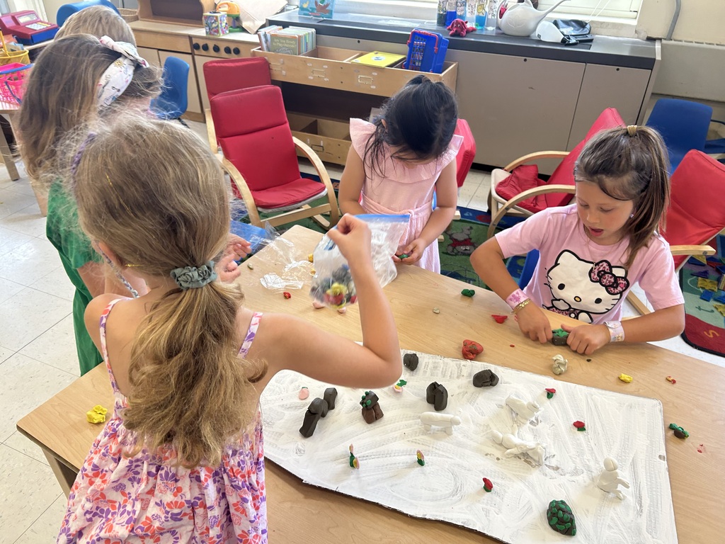 children creating