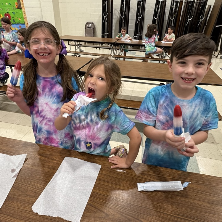 children, eating ice pops