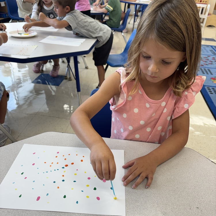 girl painting