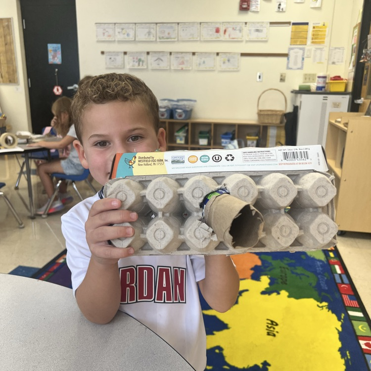 KR shows off their creativity during makerspace time. They created computers, basketball hoops, animals, cameras a house and more!!