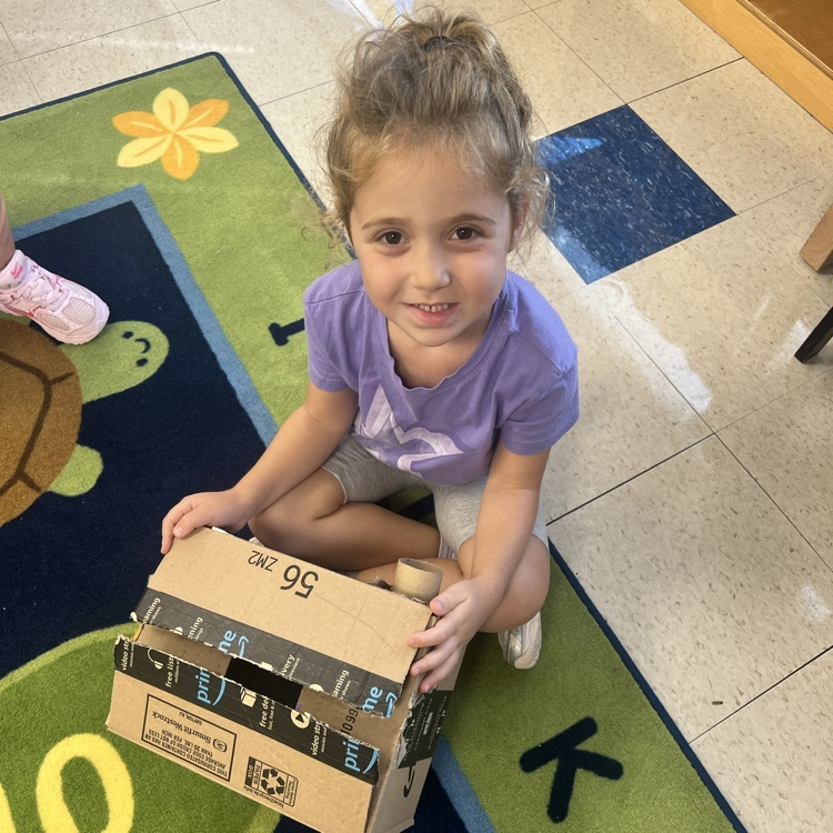 KR shows off their creativity during makerspace time. They created computers, basketball hoops, animals, cameras a house and more!!