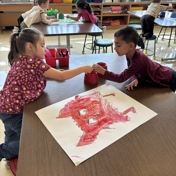 children painting