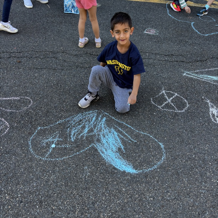 boy, drawing heart
