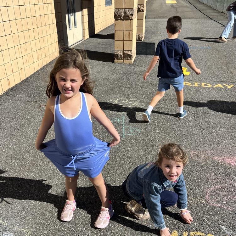 KR drew messages of kindness for Kindness Week