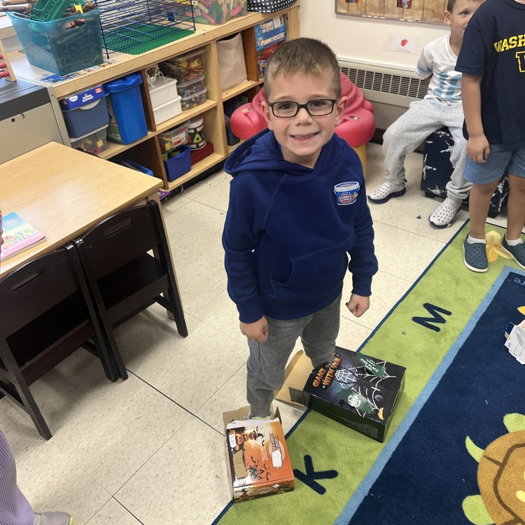 Makerspace Friday in KR.