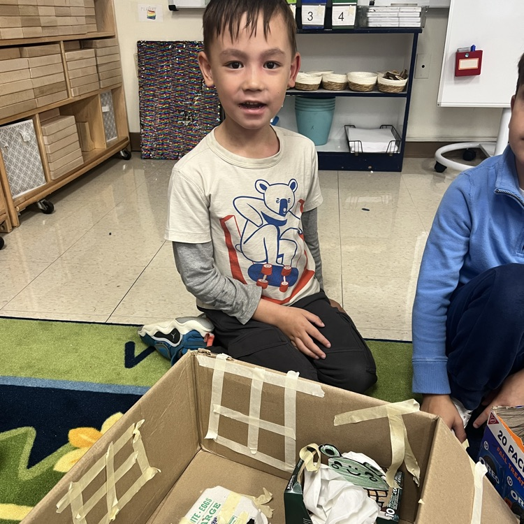 Makerspace Friday in KR.