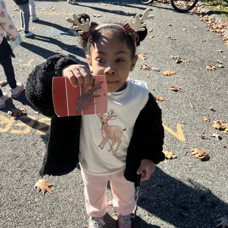 KR went outside with Mrs. Viaud to match colors in nature.