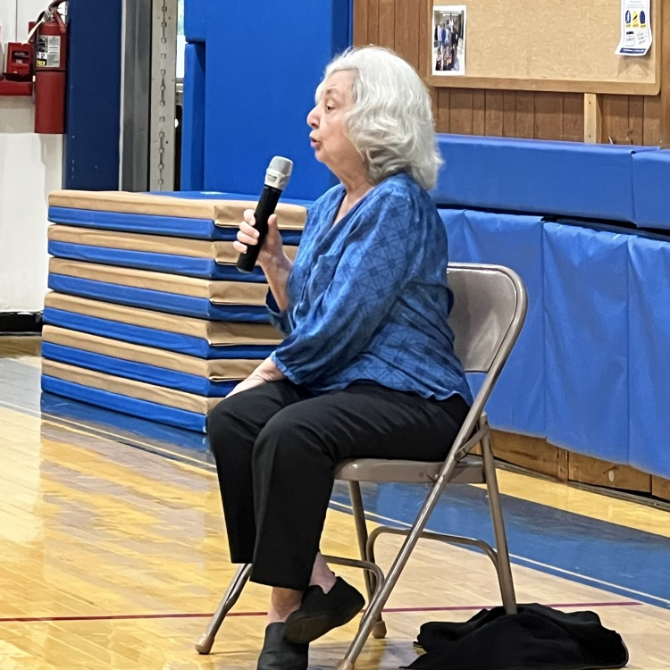 KR enjoyed Lucille Colandro reading one of her There was an Old Lady Who... books and were able to ask her questions.