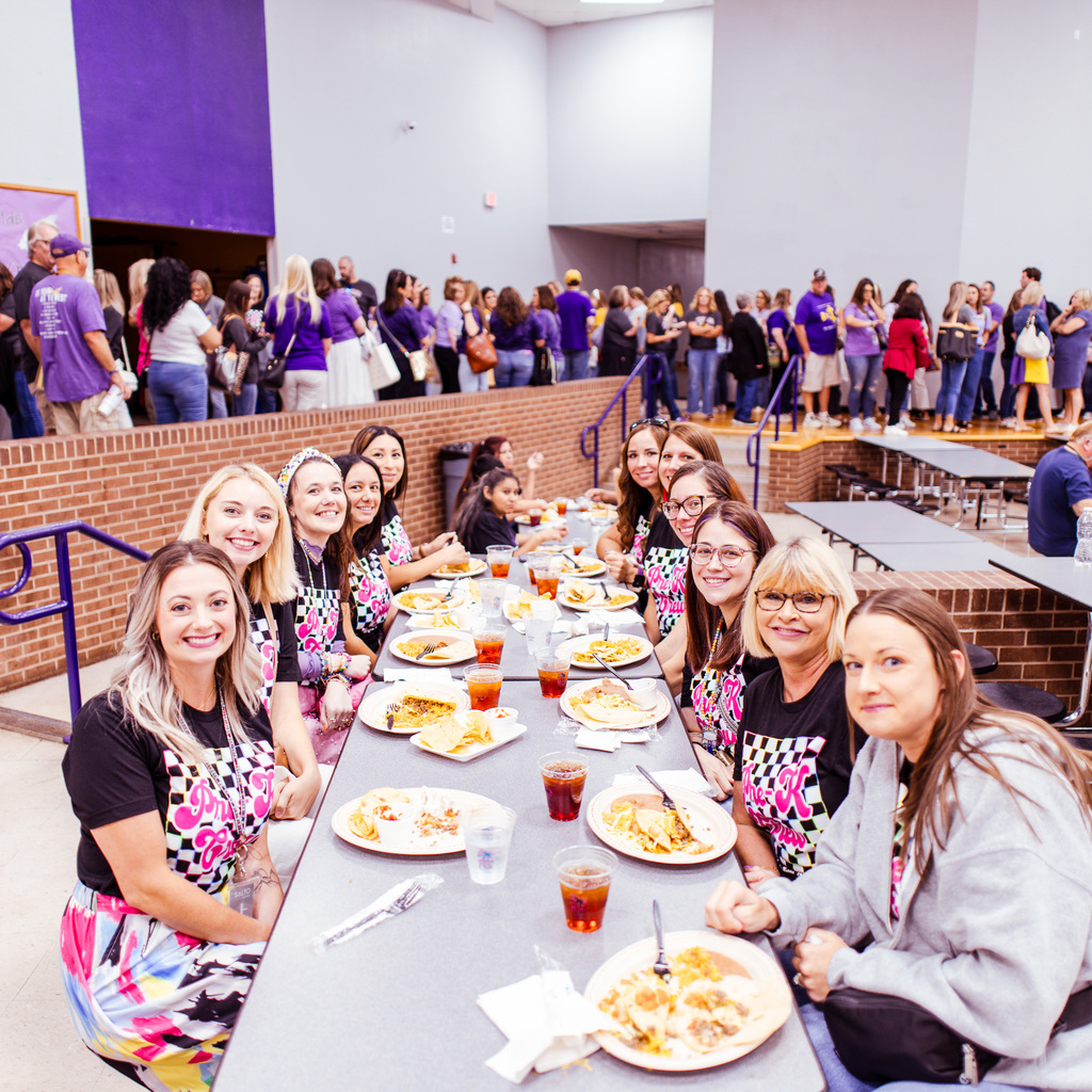 teachers eating at table