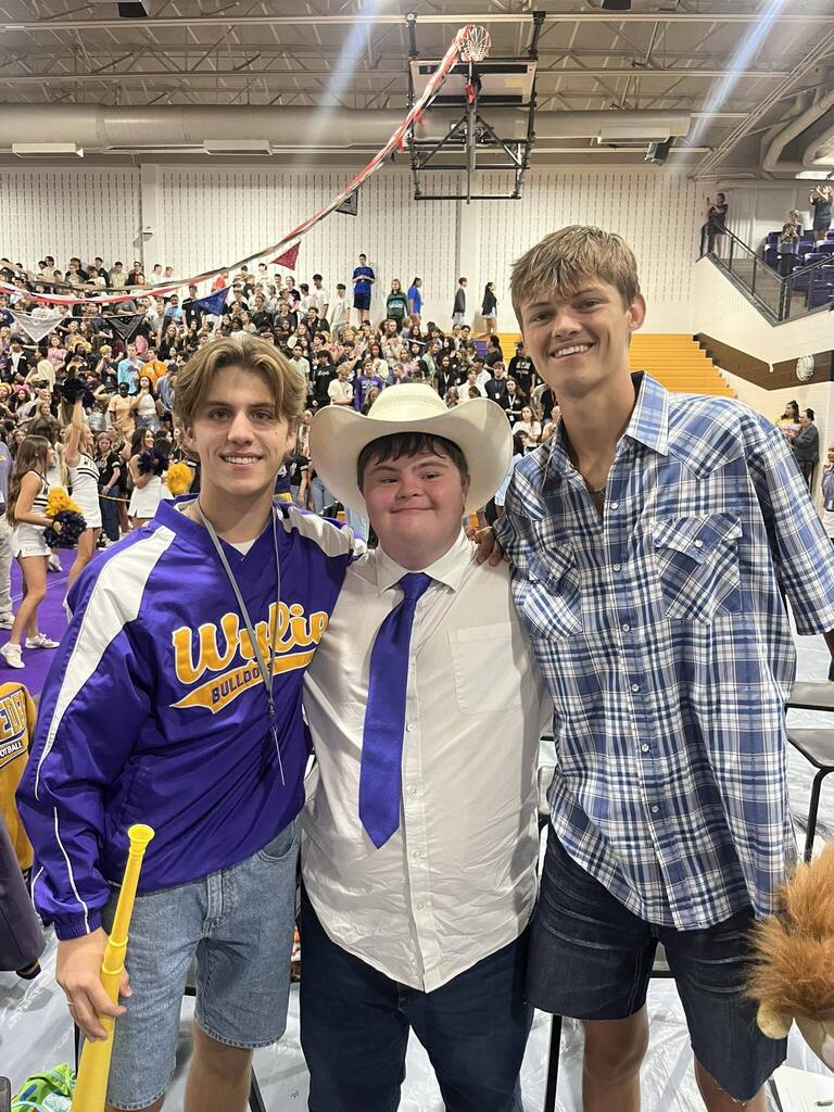 Wylie High School seniors Swade, Ashtyn and Bryson will be featured on The Hodge Pack Radio 106.9 tomorrow, May 22, at 8:00 a.m. to talk about the impact Unified has had on them personally and how it continues to help create a more inclusive atmosphere at WHS. Way to represent Wylie! 💜💛 📻 Hodge Pack Radio 106.9 🗓️ Thursday, May 22 ⏰ 8:00 a.m. See less