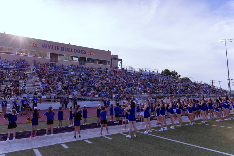 meet the bulldogs event