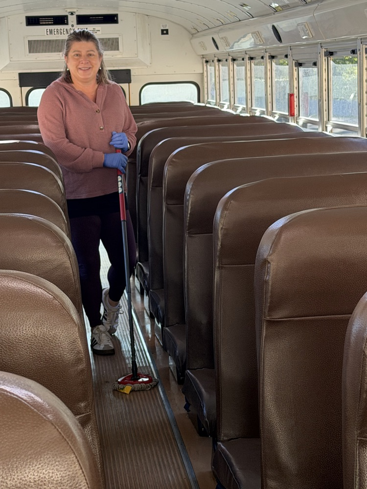 Bus drivers cleaning