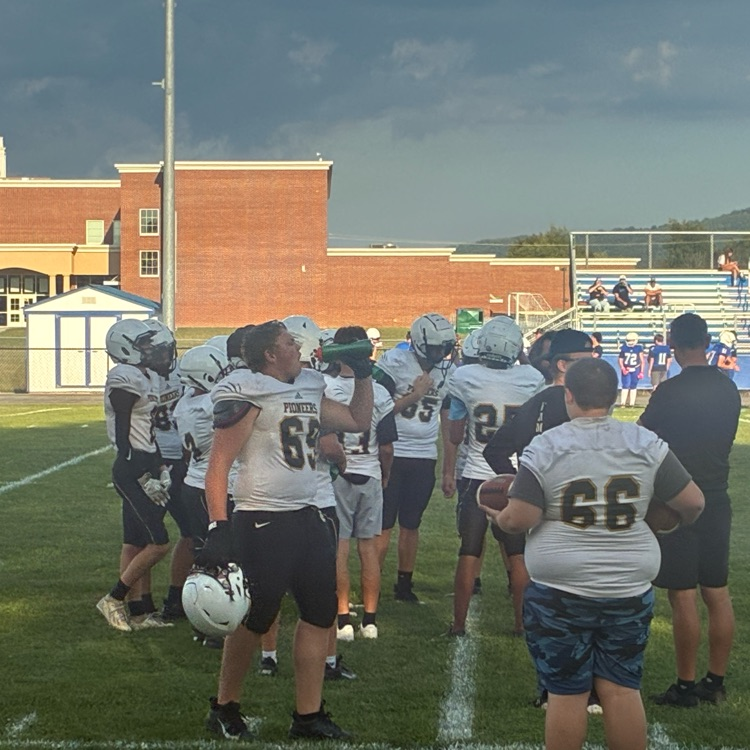 Players take a quick water break.