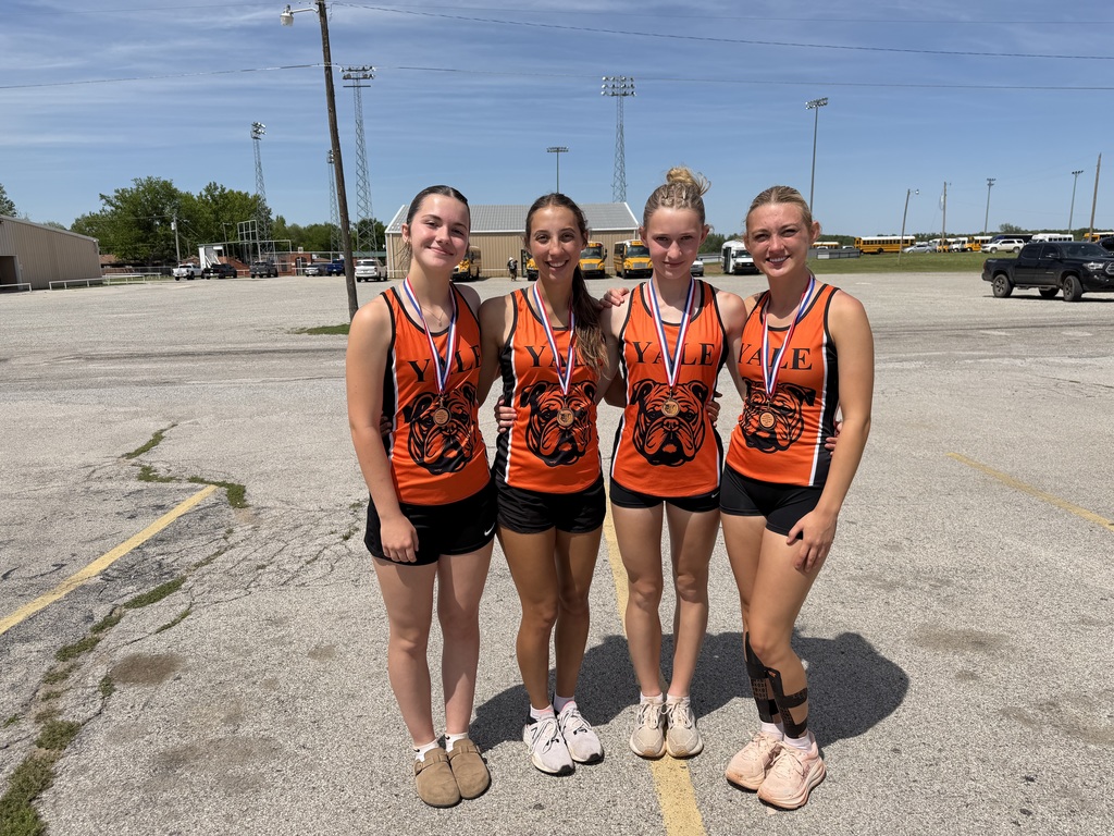 YHS Relay Team Emma Kaybra Karis Addy