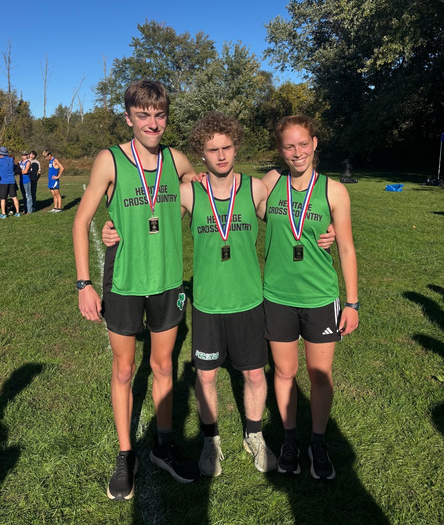 Bodhi Glover 3rd place, Nathan Roy 7th place, Emma Feldman 6th place
