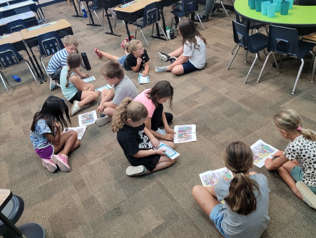 students reading 