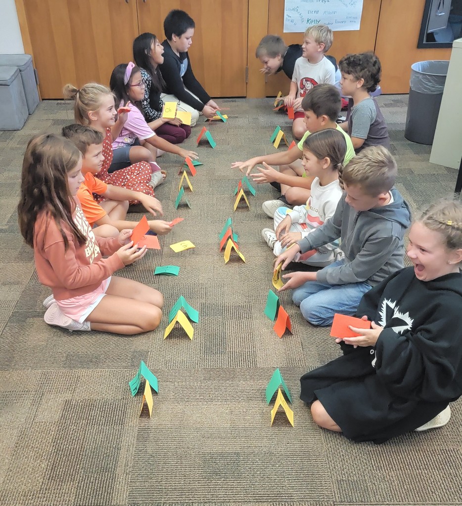students practicing sounds 