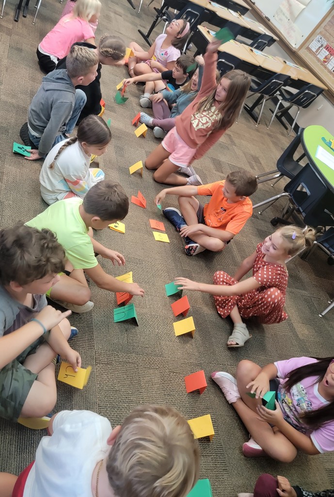 students practicing sounds 