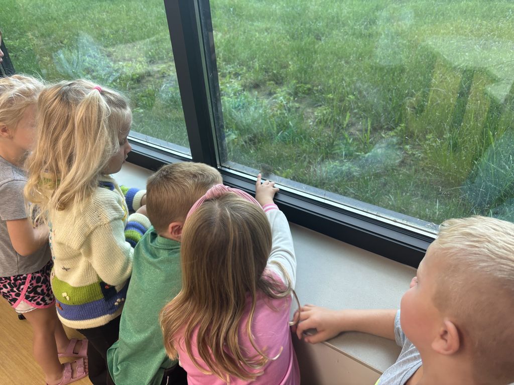 The Sycamore Suite at TLC had a visitor today!