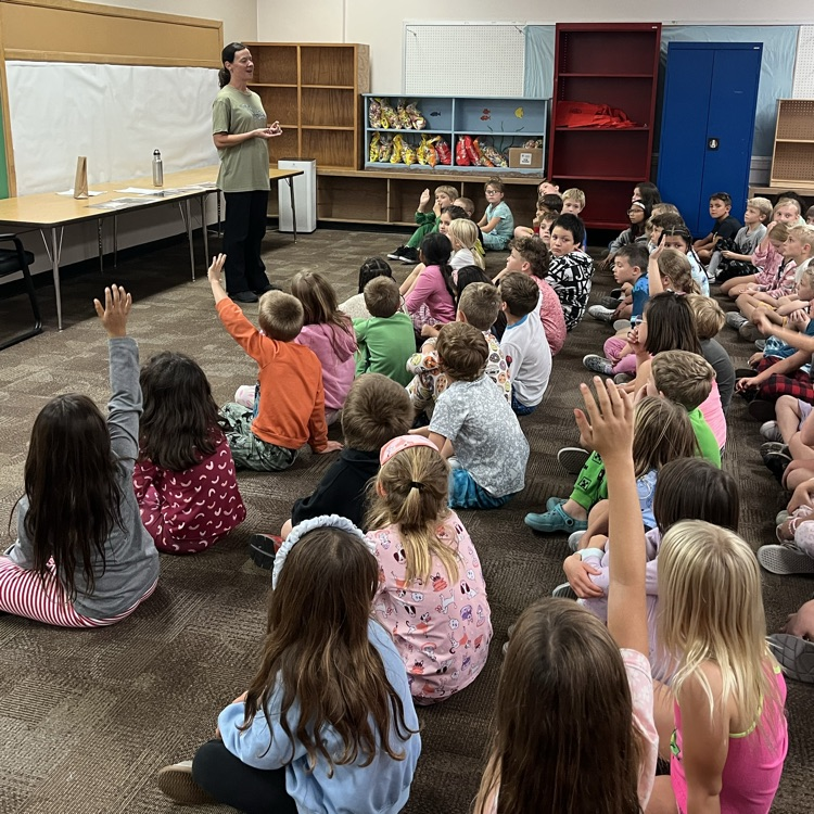 Beadle 2nd graders loved learning about bats and caves from our very own Mrs. Downs.