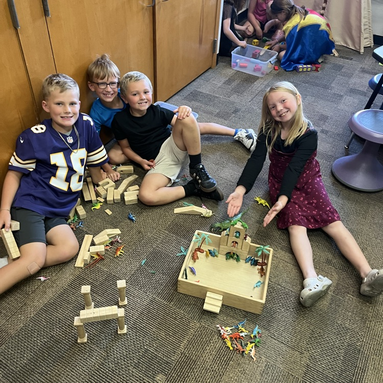Mrs. Vlasman's Beadle 2nd graders enjoyed their first STEM/center time today.