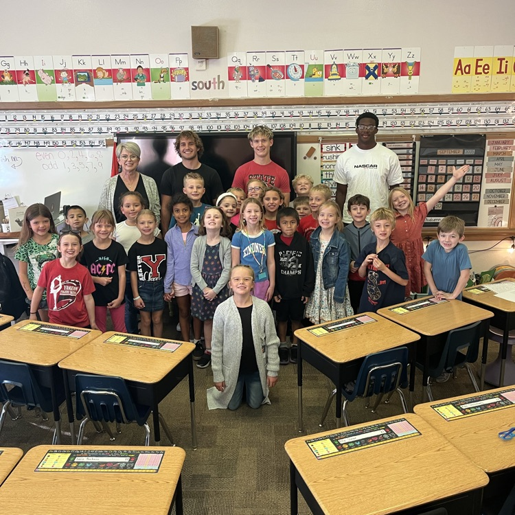  Visit from some favorite, former Beadle bugs AND twinning like a teacher in Mrs. Vlasman's 2nd grade.