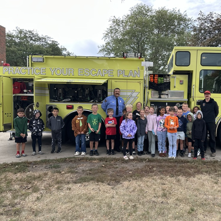 Mrs. Vlasman's Beadle 2nd Graders had a great visit from the Yankton Fire Department!