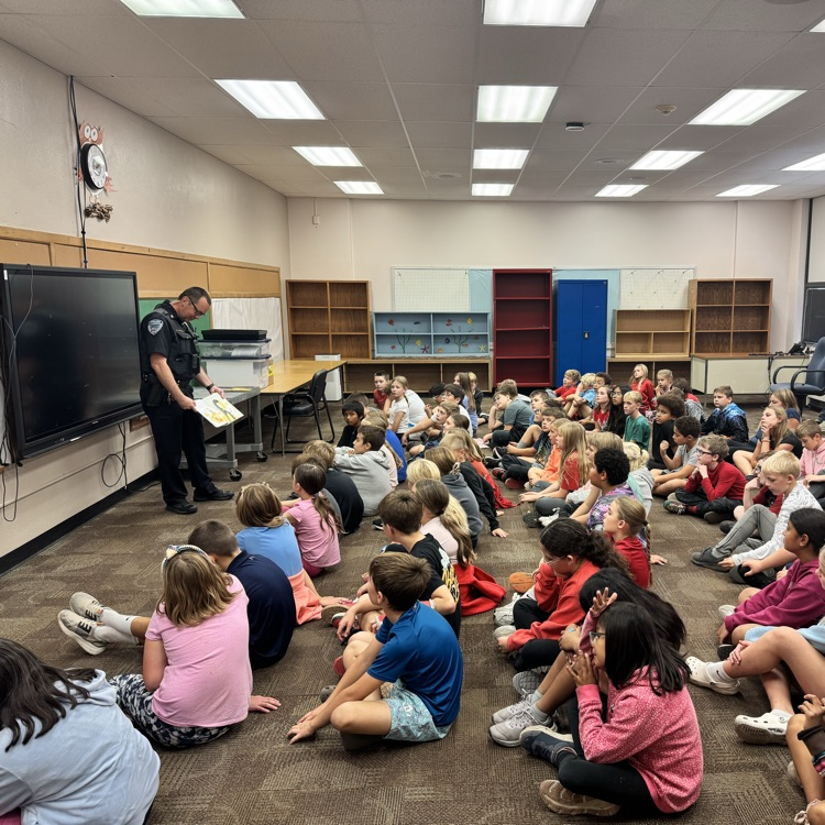 Assistant Chief Rothenberger from the Yankton Police Department provided a very entertaining read aloud for the Beadle 4th graders. Sheriff Crissey also joined in on the fun!