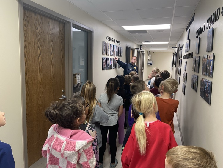 Our Beadle second graders had an awesome time exploring the police station and courthouse today!