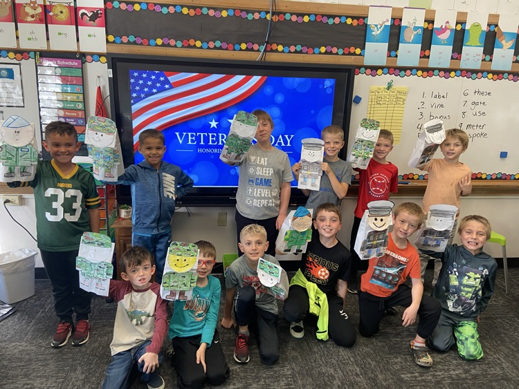 Beadle second graders created veteran puppets as we get ready to honor Veterans Day!