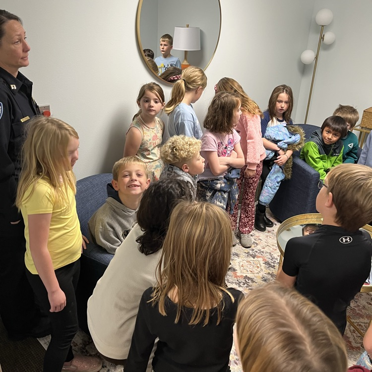  Mrs. Vlasman's Beadle 2nd grade had a great trip to the Safety Center.