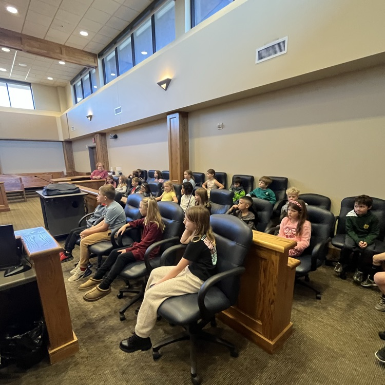 Mrs. Vlasman's Beadle 2nd grade had a great trip to the Safety Center.