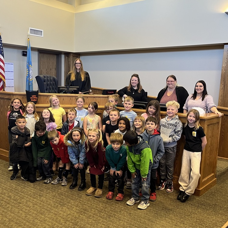 Mrs. Vlasman's Beadle 2nd grade had a great trip to the Safety Center.