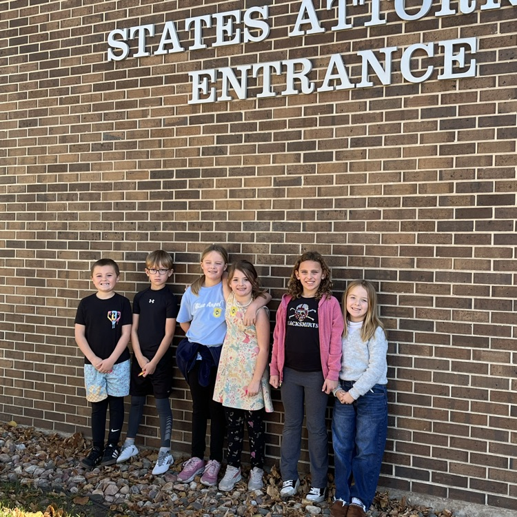 Mrs. Vlasman's Beadle 2nd grade had a great trip to the Safety Center.