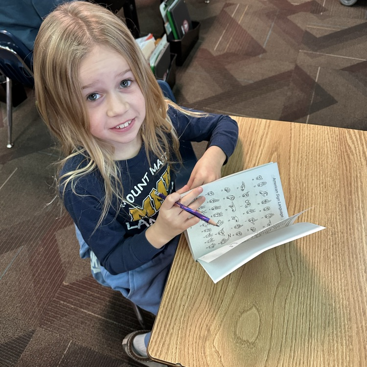 kids with dictionaries 