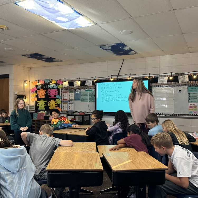 Beadle fourth graders in Mrs. Lukkes's classroom enjoyed their Educator for a Day event! Thank you Dr. Heather Olson for sharing about Yankton Middle School and the fun activities we got to do! 