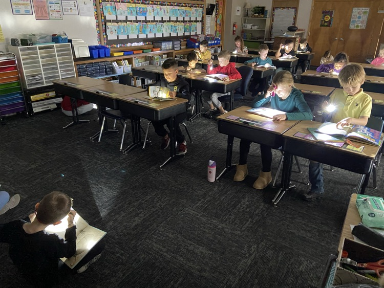 “Camp Thankful” was a success! Second graders at Beadle reviewed and practiced their skills, all while being thankful!