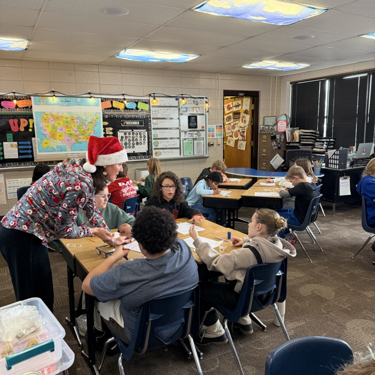 Beadle fourth graders in Mrs. Lukkes's class used their observations skills in a lab about the properties of minerals.