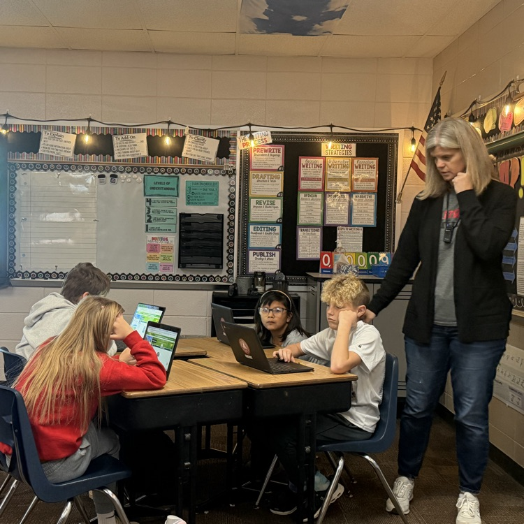 Mrs. Beste made our Friday fun! Fourth graders in Mrs. Lukkes's class at Beadle worked on their coding skills with the guidance from Mrs. Beste.